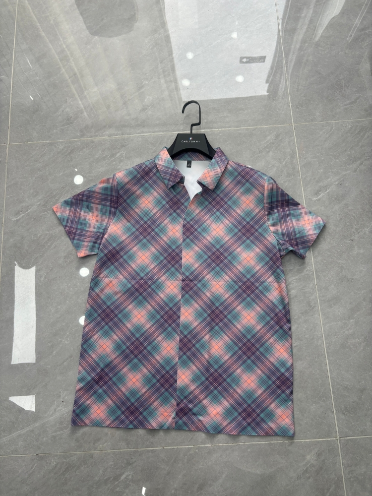 Men's short-sleeve seamless V-neck2011