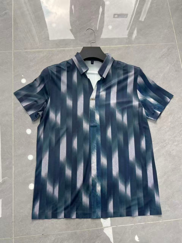 Men's short-sleeve seamless V-neck2016