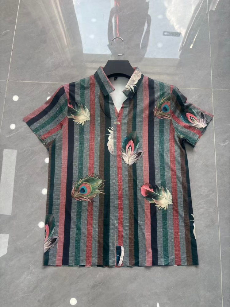 Men's short-sleeve seamless V-neck2022