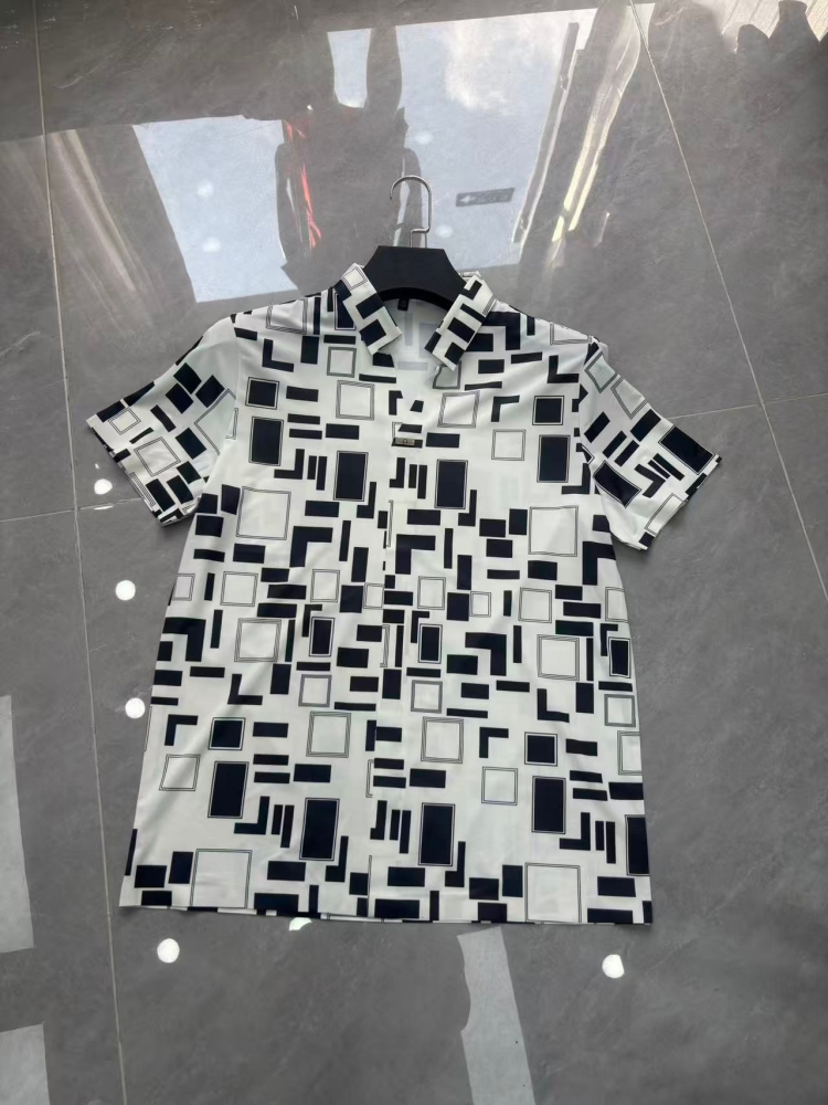 Men's short-sleeve seamless V-neck2024