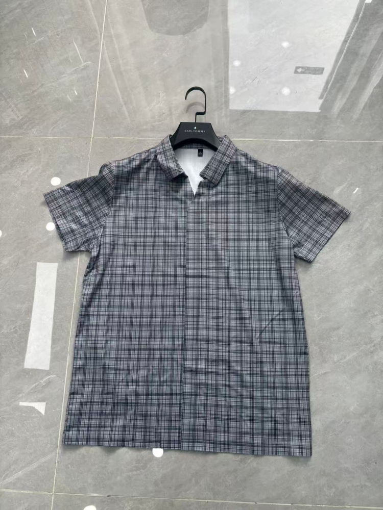 Men's short-sleeve seamless V-neck2033